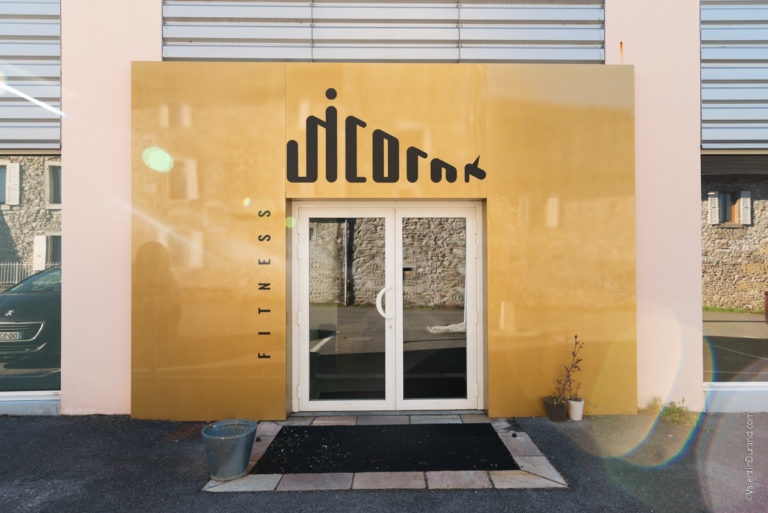 ban.UNI_entree_©ValentinDurand